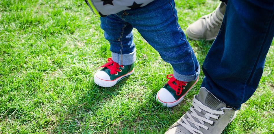 6 zapatos infantiles perfectos para empezar a andar en primavera