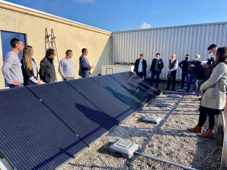 La cadence augmente pour les panneaux solaires hybrides Made in France 