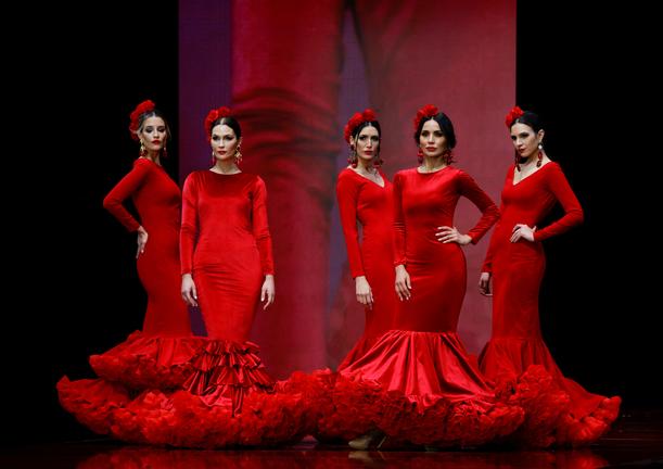 Emprende Lunares 2022: los desfiles del futuro de la moda flamenca - Bulevar Sur 
