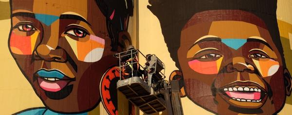 Nardstar presentó un fabuloso mural titulado «Ubuntu»