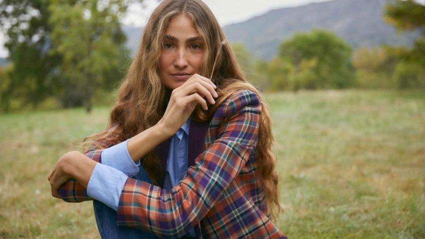 Corazón Byan, la firma de moda española que tiene los abrigos y las blazers más estilosas del momento