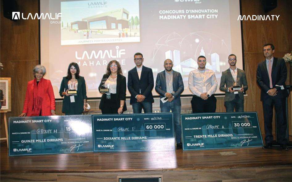 Madinaty Smart City : le premier prix attribué à un banc urbain muni de panneaux photovoltaïques Madinaty Smart City : le premier prix attribué à un banc urbain muni de panneaux photovoltaïques 