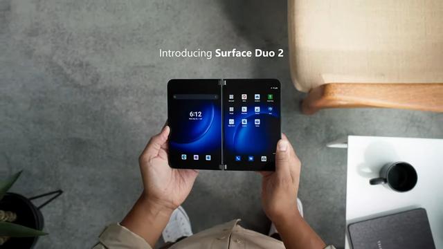 Microsoft Surface Duo 2-smartphone krijgt 90Hz-schermen, 5G en betere camera's