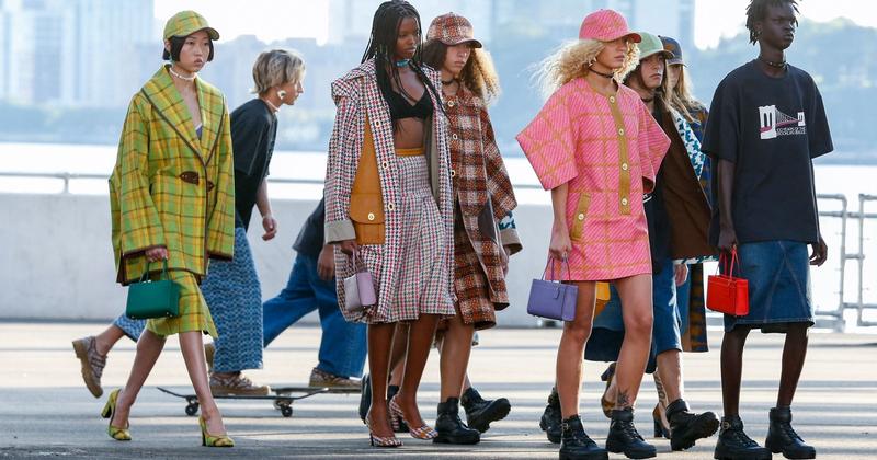 Tendencias de moda 2022 que YA tenemos que comprar gracias a NYFW