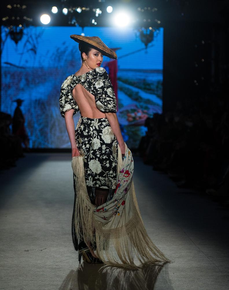 Todas las tendencias de moda de 2022 llegan también a la 10 edición de la pasarela de We Love Flamenco 