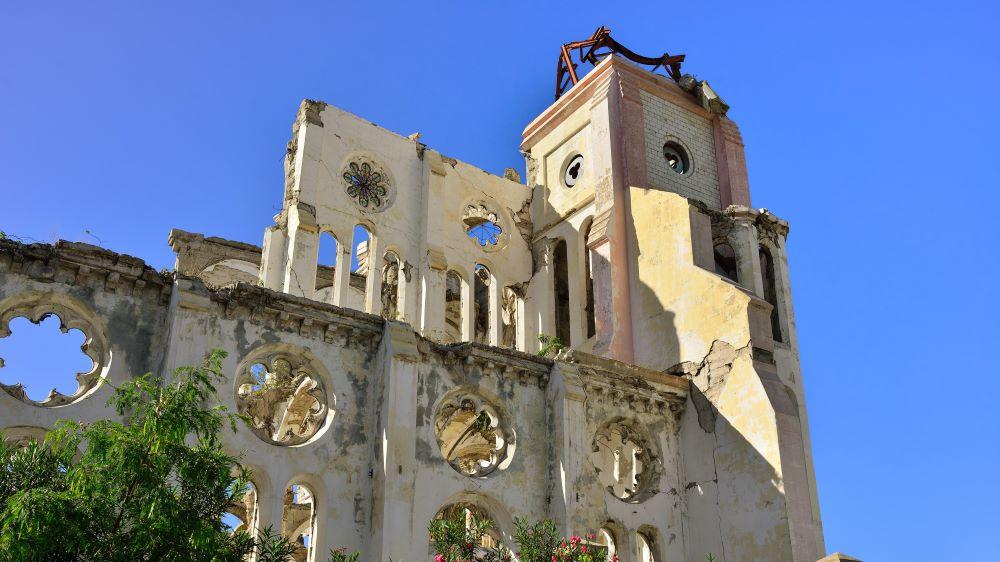 Iglesia enfrenta acusaciones por incendio en Haití - San Diego Union-Tribune en Español