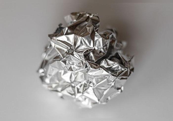 The incredible grandmother tip of the aluminum paper ball in the dishwasher, here is why!