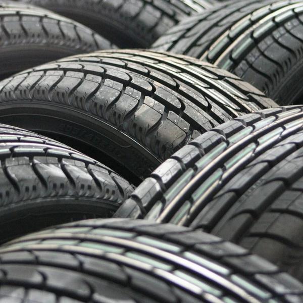 Automobile / Pratique Quand devez-vous changer vos pneus ?