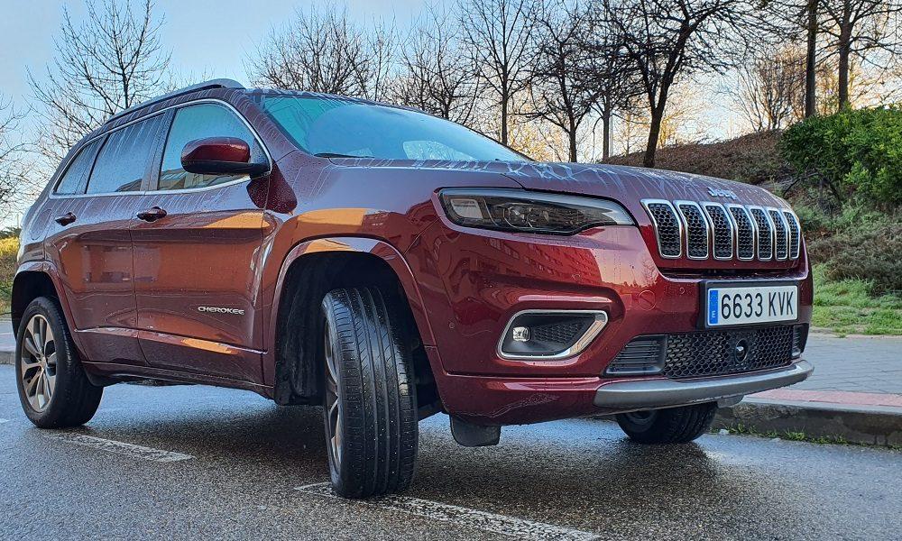 Jeep Cherokee Overland, we take a look at this big everything terrain 