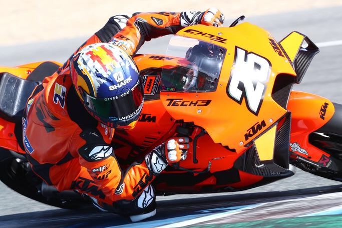 Así debutaron los novatos de MotoGP en Jerez: Raúl Fernández, el mejor; Darryn Binder, en tiempos de Moto2