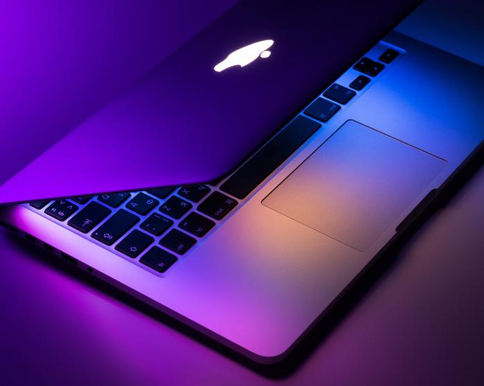 Apple déconseille de mettre un cache sur la webcam d’un MacBook