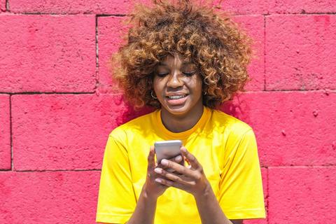 StarNews Mobile et Orange s’associent pour débloquer l’accès à des contenus vidéo provenant de créateurs locaux en Afrique francophone 