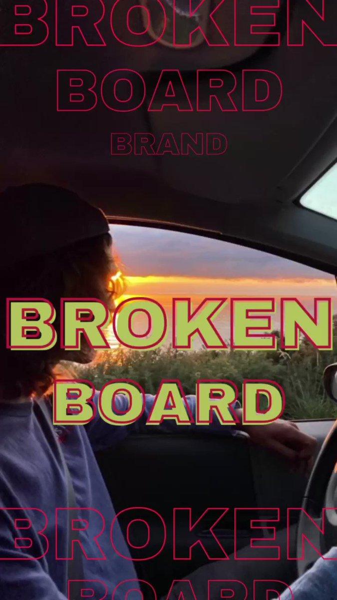 Nace Broken Board, una marca que une la pasión de dos hermanos por Pantín, el surf y la naturaleza 