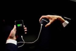 HandEnergy, la batterie qui se recharge en bougeant 