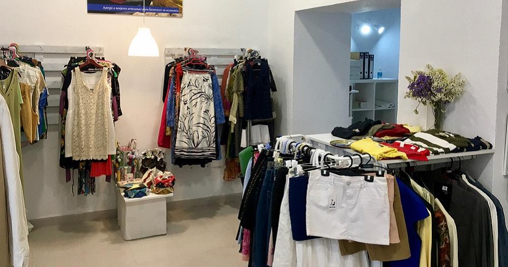 Madre Coraje abre una tienda de segunda mano online de electrodomésticos e informática • Cádiz Solidaria 