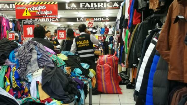 Clothes destined for donations were sold in a shopping center in Arequipa