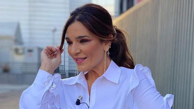 La manicura roja de Raquel Bollo, la más bonita para lucir esta Nochevieja