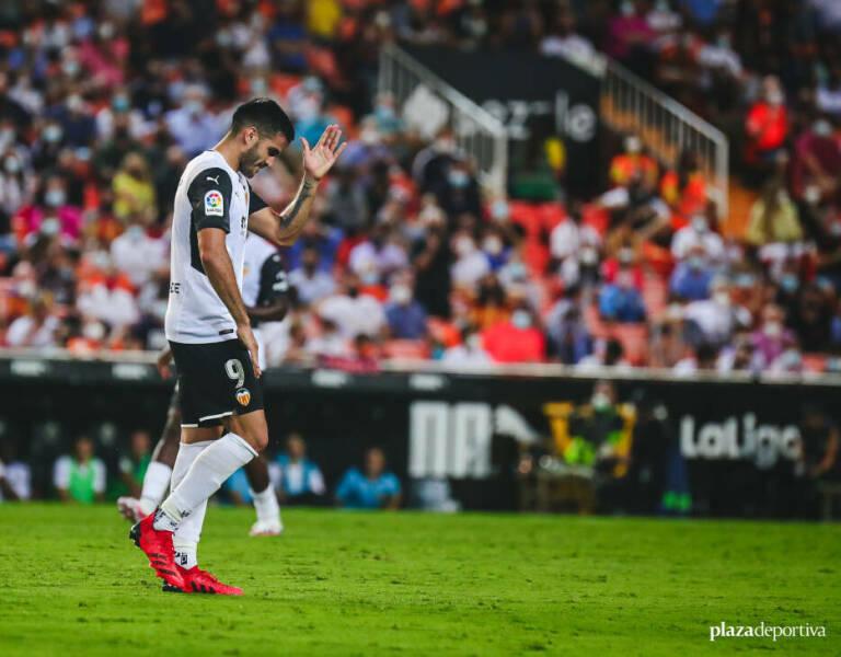 Las opciones de Maxi Gómez de abandonar el Valencia CF 