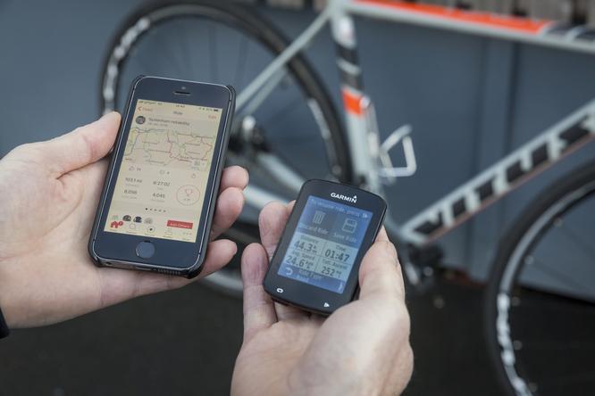 Bike computer vs smartphone vs smartwatch | Which smart device is best for cycling?