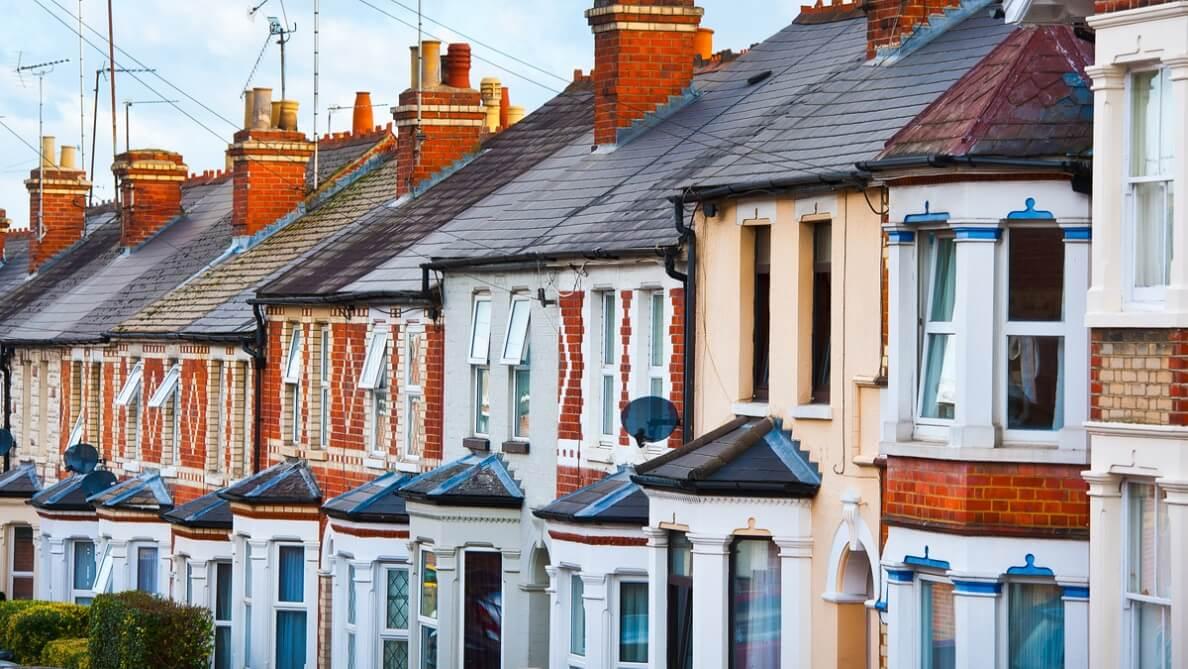 Vivre en Royaume-Uni : Guide complet pour acheter une maison au Angleterre