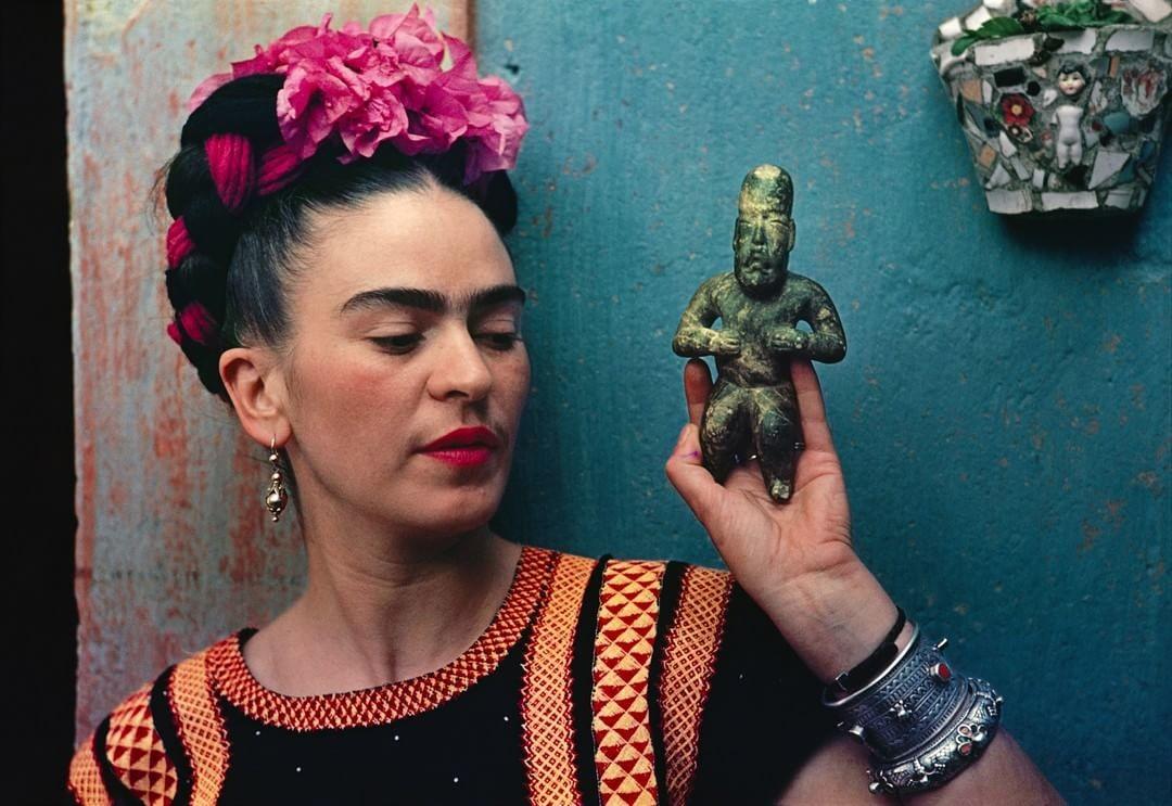 Descubrimos los productos makeup que usaba Frida Kahlo y aún podemos tenerlos en la actualidad 
