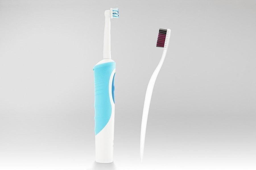 ¿Cuál es el cepillo de dientes más sostenible? - Ambientum 