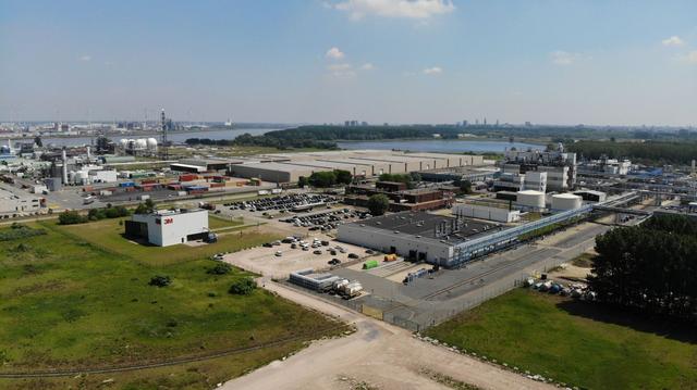 Pollution: le groupe 3M contraint de suspendre la production d'une usine en Belgique