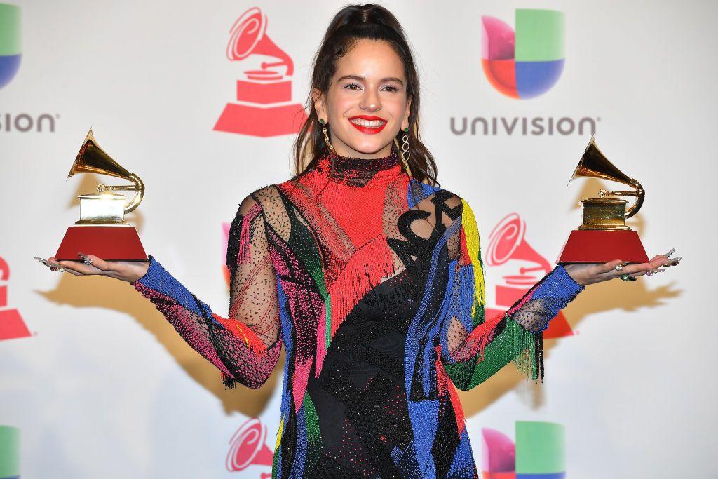 Rosalía and the four looks with which she has dominated the Latin Grammys