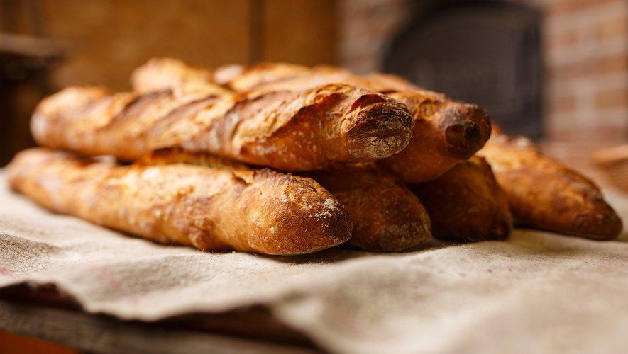 Baguette de pain à 0,29 euro chez Leclerc : la filière dénonce une mesure "honteuse" et "destructrice"