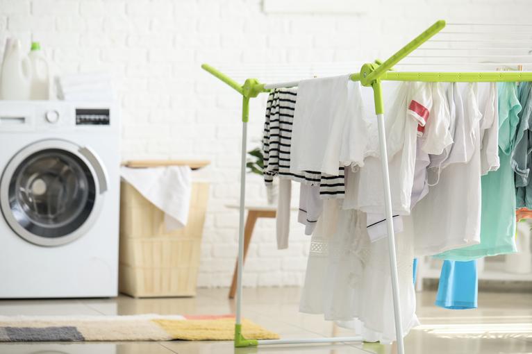 Here's how to get your laundry to dry (really) faster!