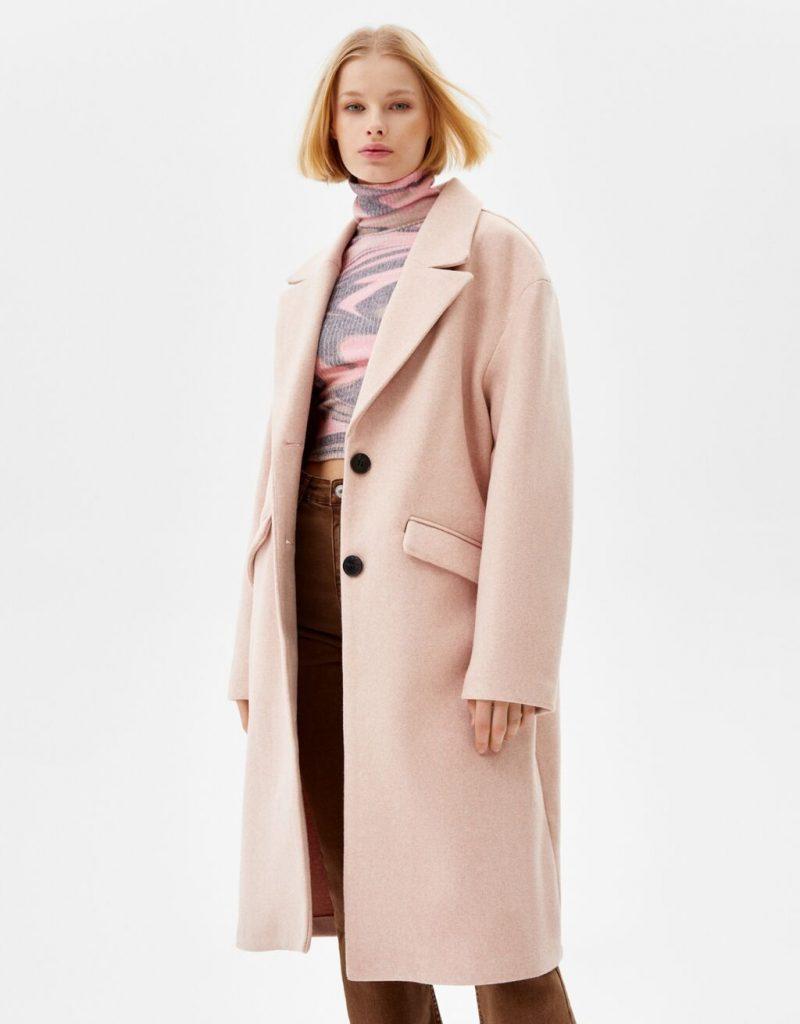 Bershka: the coat for 29.99 euros and other incredible novelties 