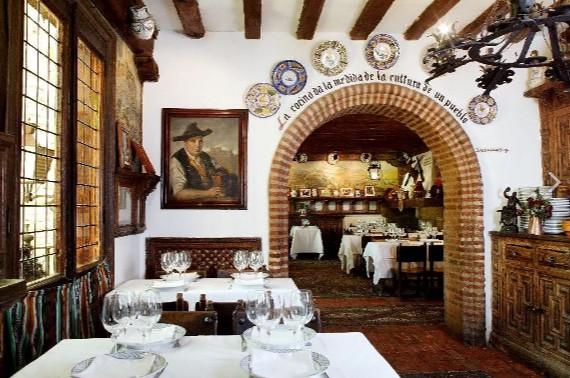 Segovia nos muestra tres de sus muchas joyas gastronómicas
