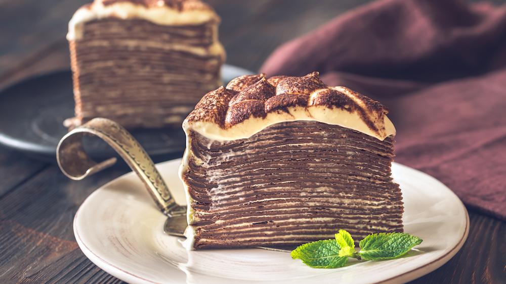 Do you hesitate between pancakes and a tiramisu? We have the solution: the cake of pancakes like tiramisu!