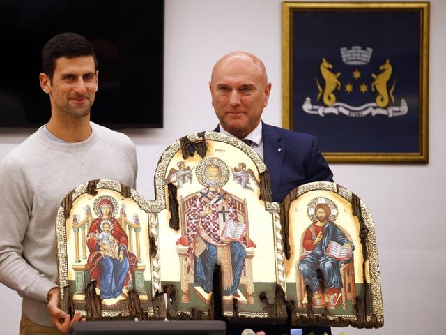 Novak Djokovic: Fresh doubts over positive Covid test 