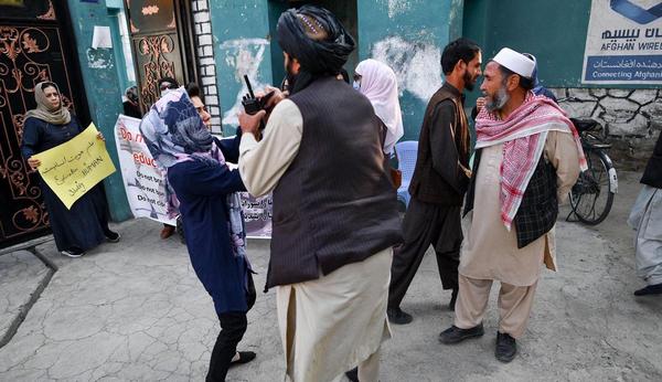 L’Afghanistan sous la charia - «La peine sera exécutée en public afin qu’elle serve de leçon aux autres»
