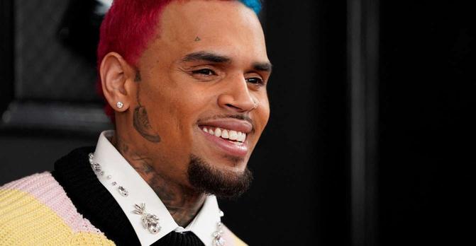 Chris Brown : le chanteur est accusé d’avoir drogué puis violé une femme 