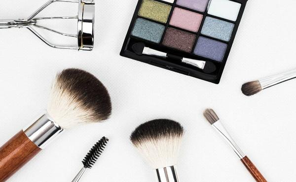 Los cuatro mejores tips para comprar cosméticos y maquillaje 