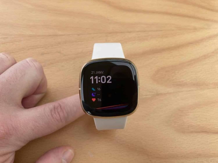 Test – Fitbit Sense : votre santé à portée de poignet 