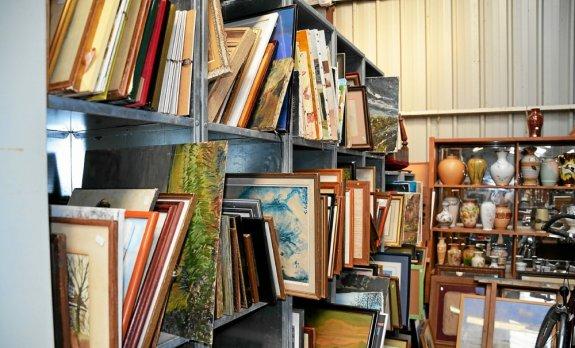 Flea markets in Pays Bigouden: the passion of Martial Baudrit in Plozévet Reserved for subscribers