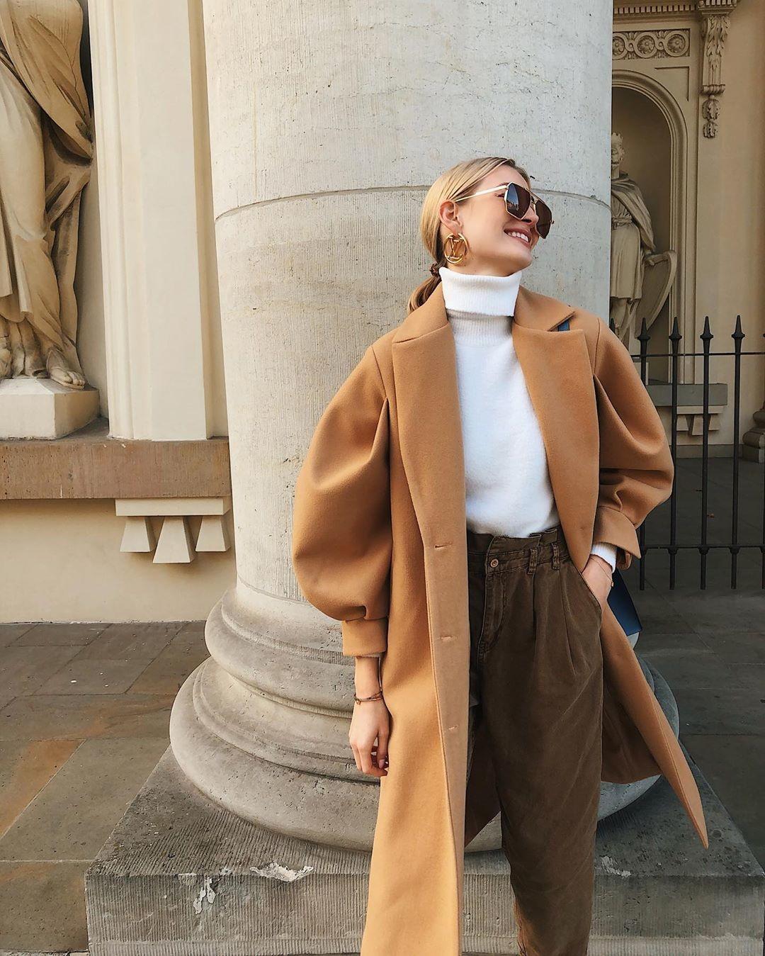 Abrigos color camel: la guía definitiva de cómo combinarlos con tus looks diarios