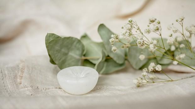 12 natural deodorants to take care of your body and the environment