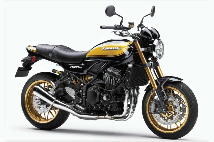 The Kawasaki Z900rs is the same Z with a classic flavor, but with an extra spicy