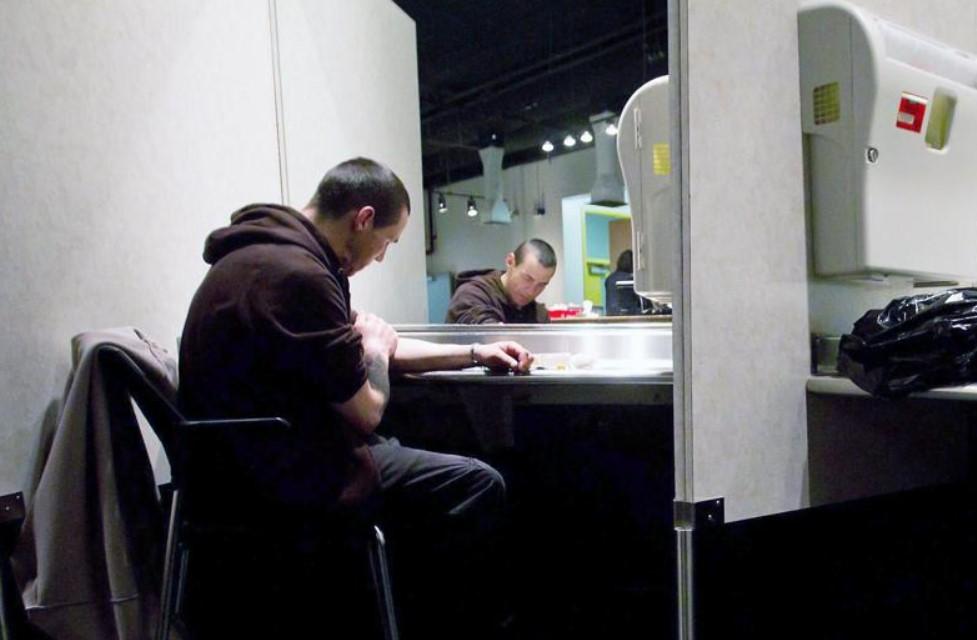 Brussels: a first consumption room for drug users 