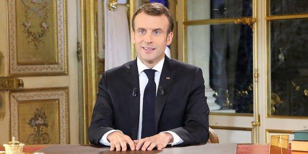 Gilets jaunes : Macron réoriente sa politique vers le pouvoir d'achat