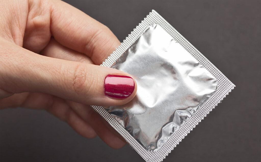 Barrera contraceptive methods: Why is the use of condoms fundamental?