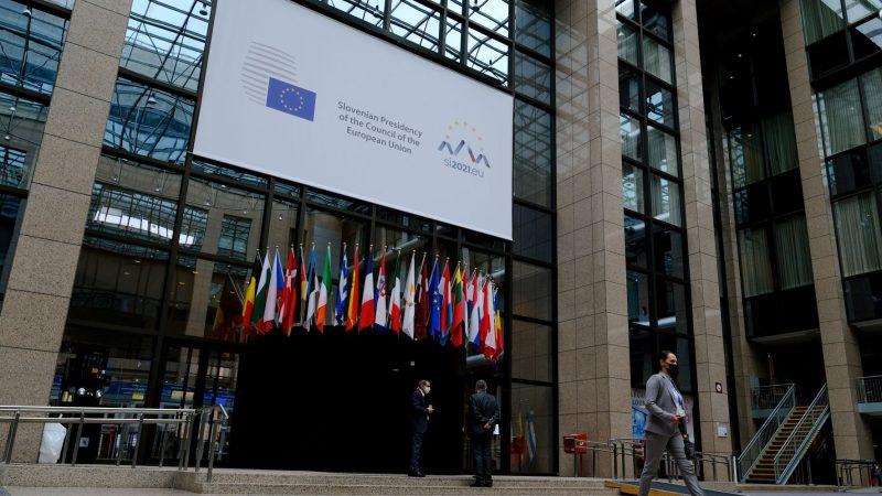 Un rapport conseille l'Union européenne sur son projet de loi sur l'intelligence artificielle 