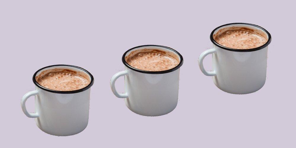 Hot chocolate: three dietary and comforting alternatives