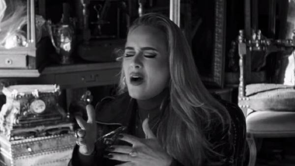 "Es el mejor disco hasta la fecha": Adele enloquece a la crítica con su nuevo disco "30"