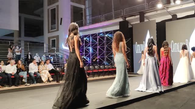 La alta costura de Catalina Bayona que inauguró el Santander BGA Fashion Week 2021