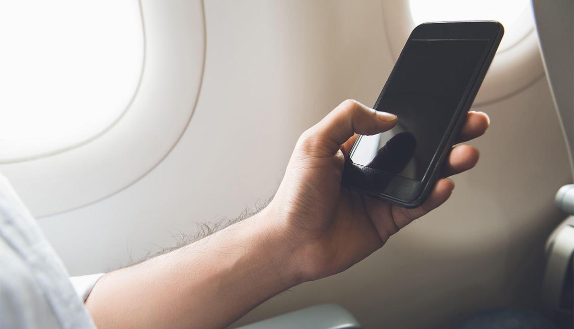 La batalla por el servicio celular 5G y la seguridad en los viajes aéreos 